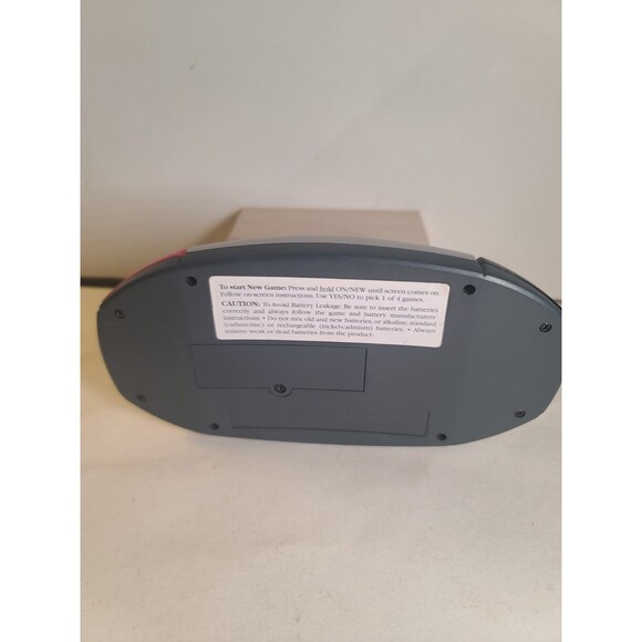 Parker Brothers Trivial Pursuit NASCAR EDITION Electronic Handheld Game Tested - Picture 5 of 6